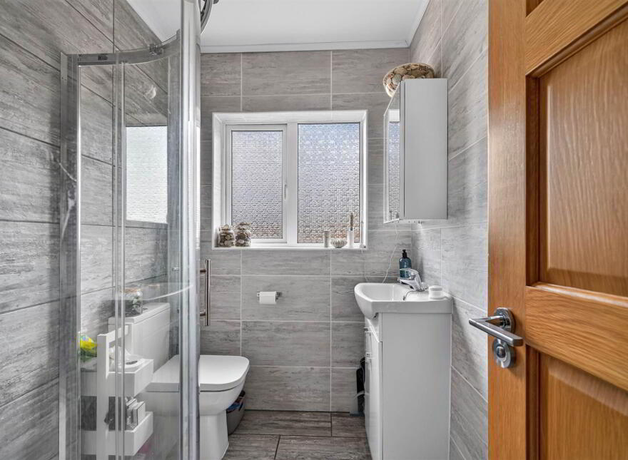 4 Ascot Gardens, Belfast, BT5 6LX