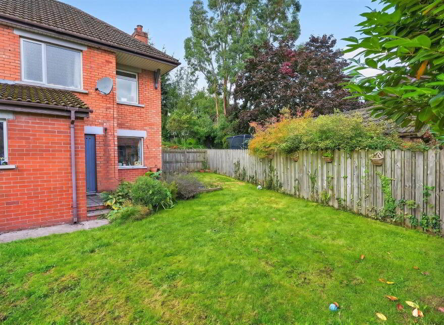 4 Ascot Gardens, Belfast, BT5 6LX