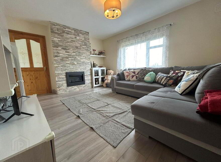 Caherlissakill, Monivea, H65VW08