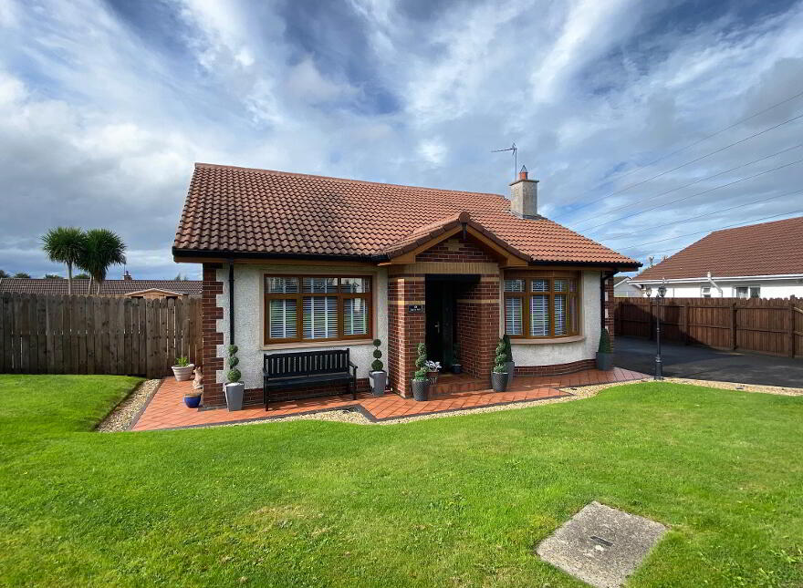 40 Cloyfin Park, Coleraine, BT52 2BL