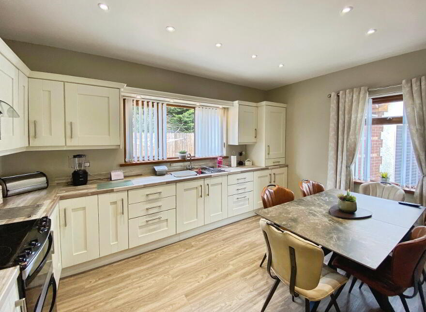 40 Cloyfin Park, Coleraine, BT52 2BL