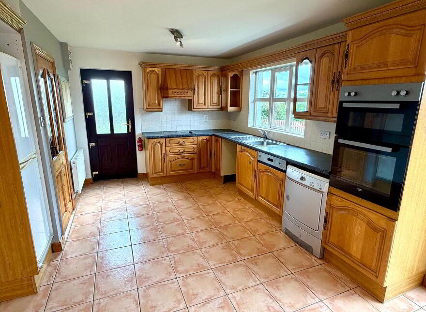 40 Castlegrove, Ballymote, F56D710