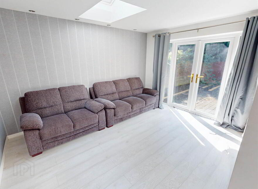 9a Fulmar Crescent, Lisburn, BT28 3HT