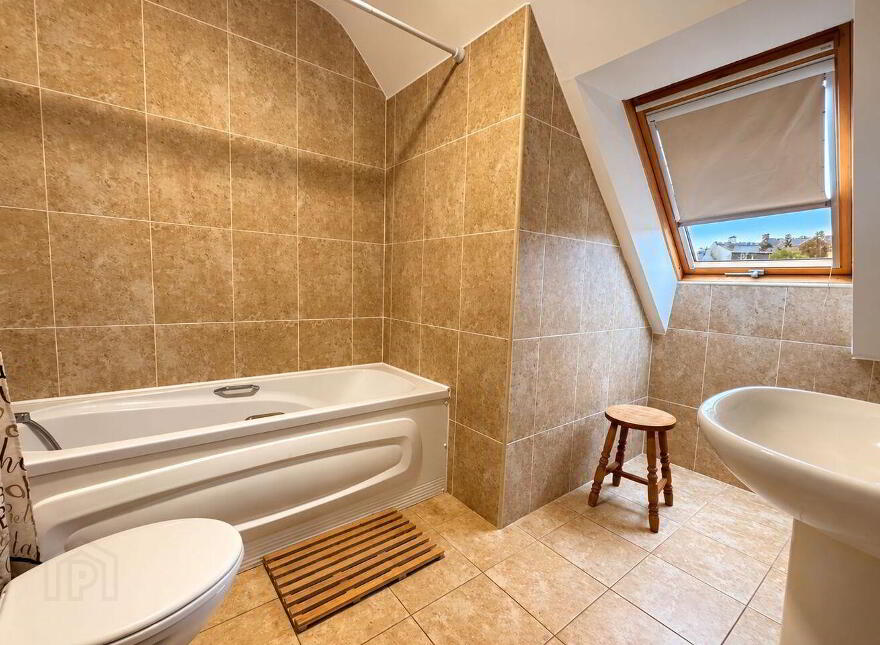 60 Mill Falls, Collooney, F91A029