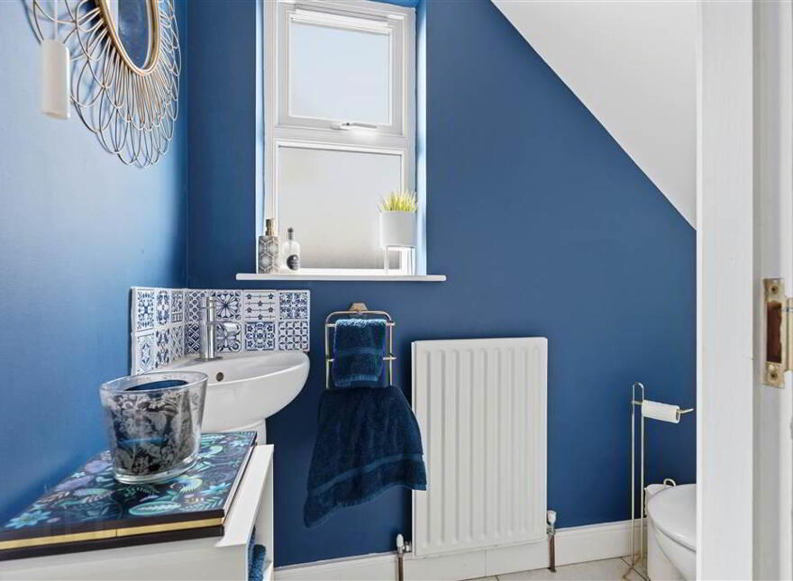 44 Millhouse Glen, Antrim, BT41 2UJ