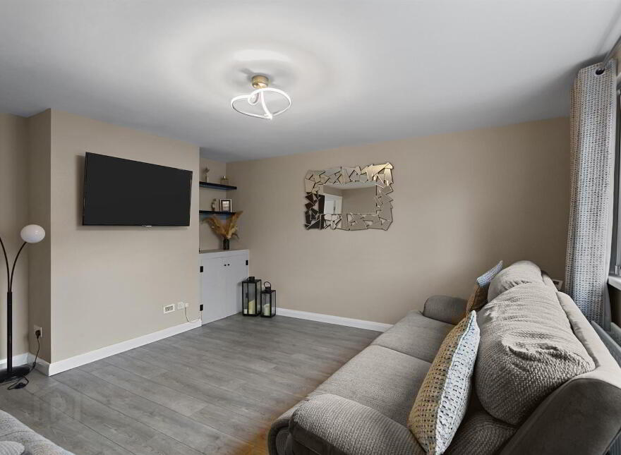 26 Campsie Park, Dundonald, Belfast, BT16 2SF