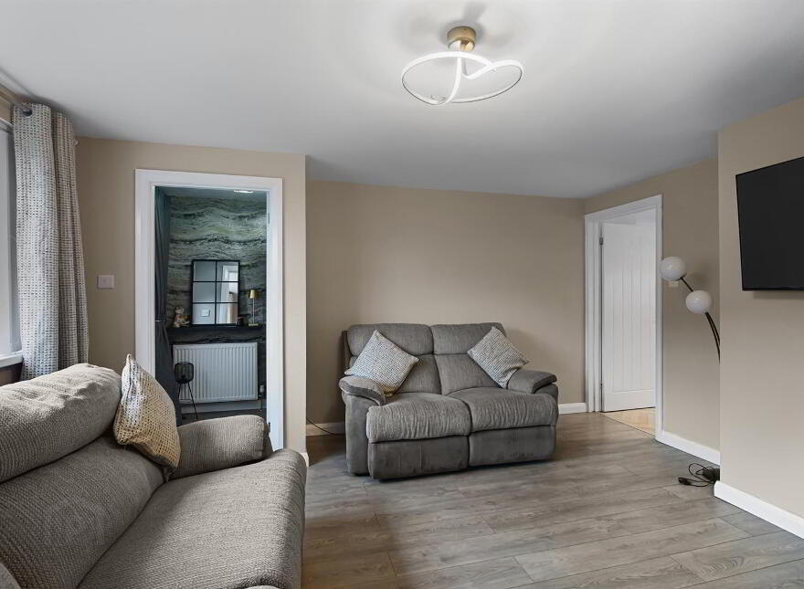 26 Campsie Park, Dundonald, Belfast, BT16 2SF