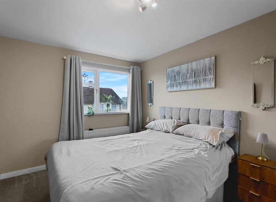 26 Campsie Park, Dundonald, Belfast, BT16 2SF