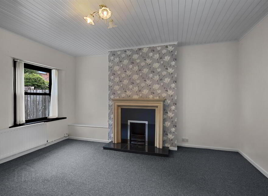 218 Lower Braniel Road, Belfast, BT5 7NH