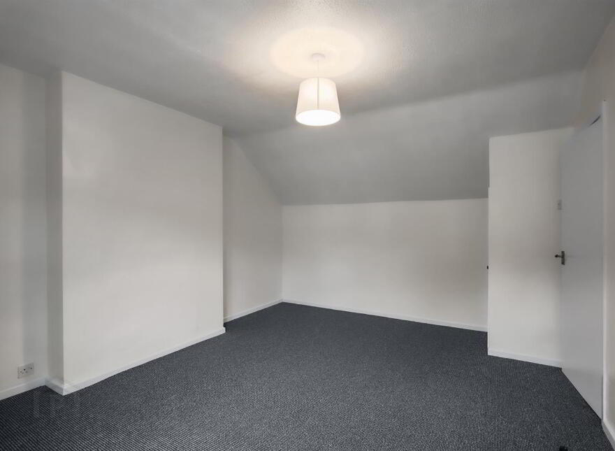 218 Lower Braniel Road, Belfast, BT5 7NH
