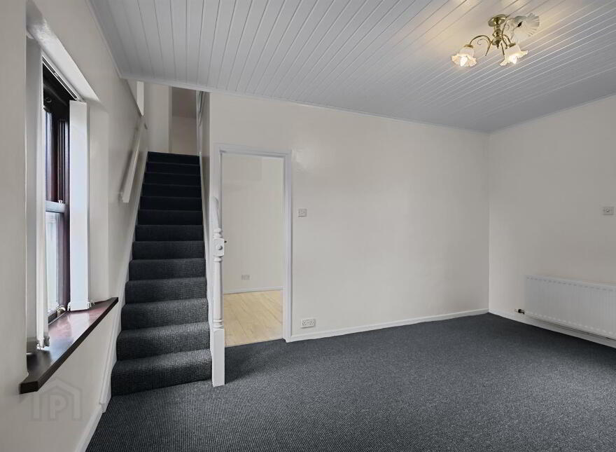 218 Lower Braniel Road, Belfast, BT5 7NH