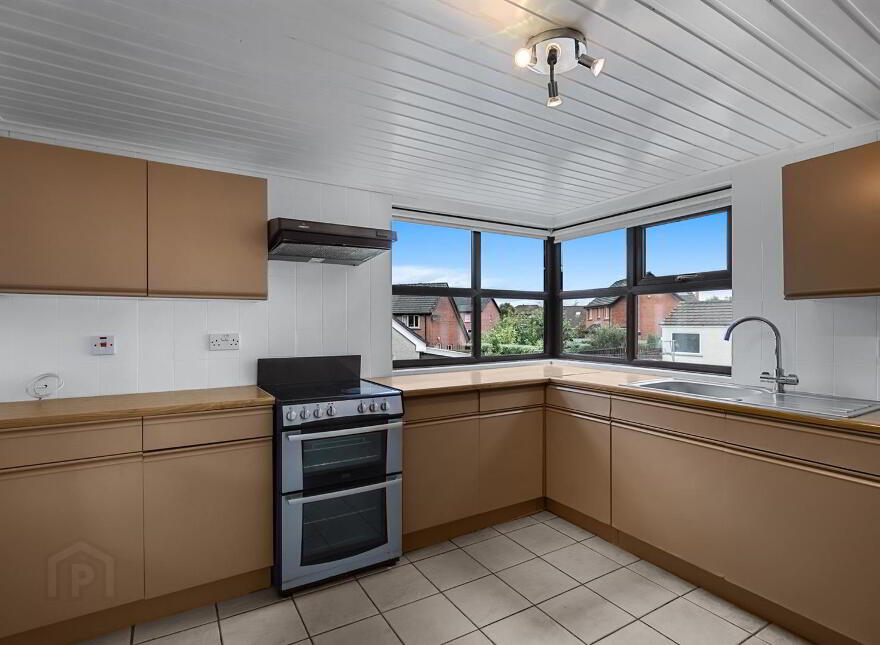 218 Lower Braniel Road, Belfast, BT5 7NH