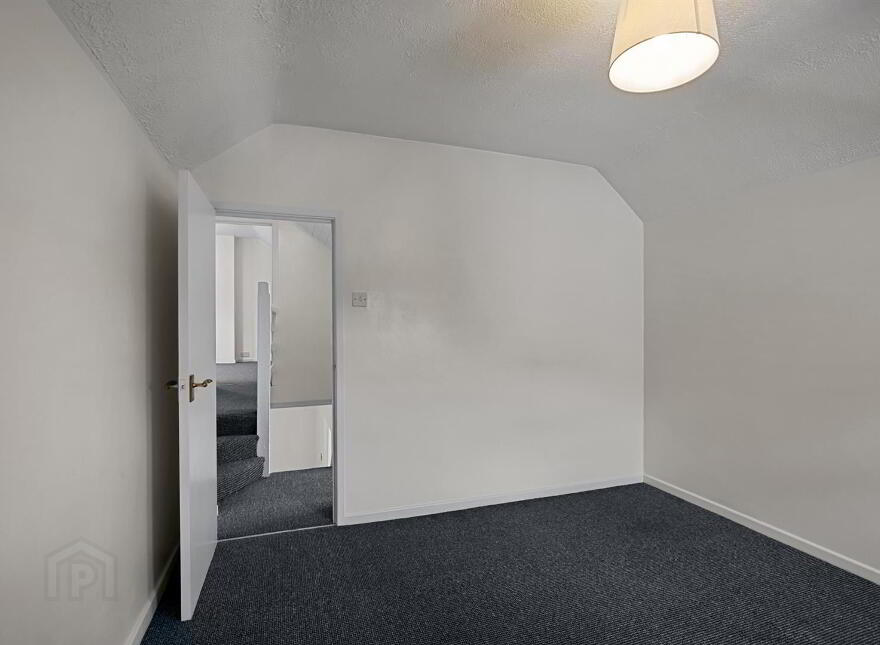 218 Lower Braniel Road, Belfast, BT5 7NH