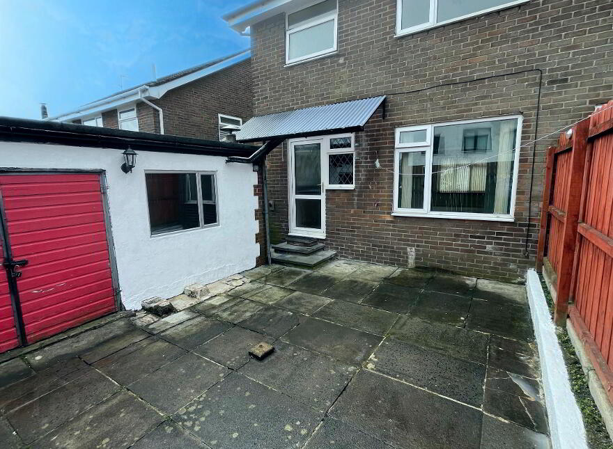 12 Thornleigh Park, Lisburn, BT28 2DD
