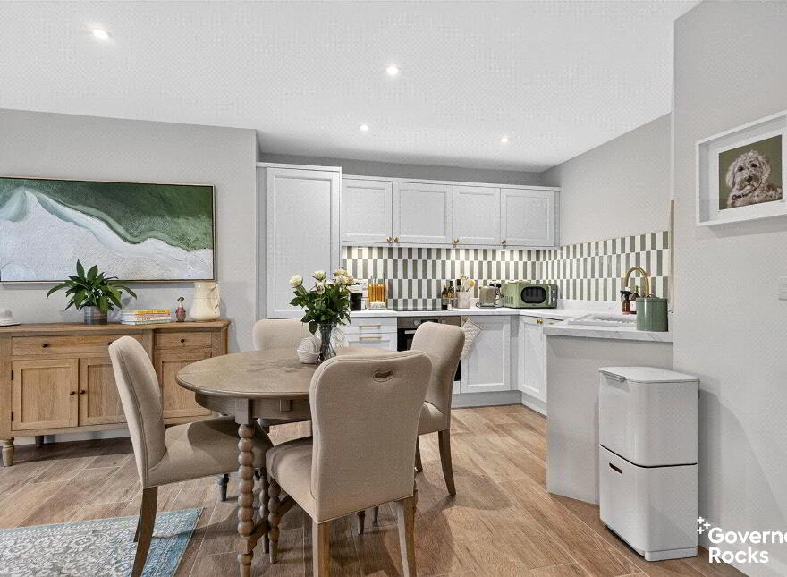 74 High Trees Walk, Donaghadee, BT21 0GW