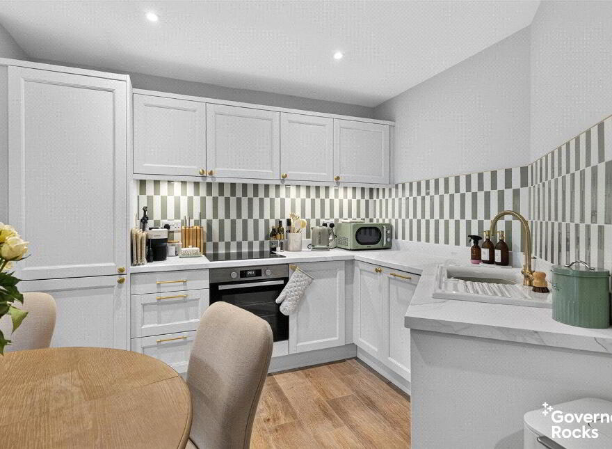 74 High Trees Walk, Donaghadee, BT21 0GW