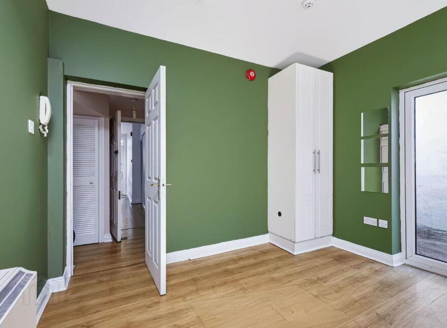 14 Saint Josephs Avenue, Ballybough, D03C982