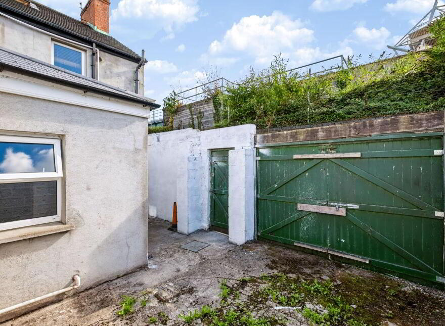 14 Saint Josephs Avenue, Ballybough, D03C982