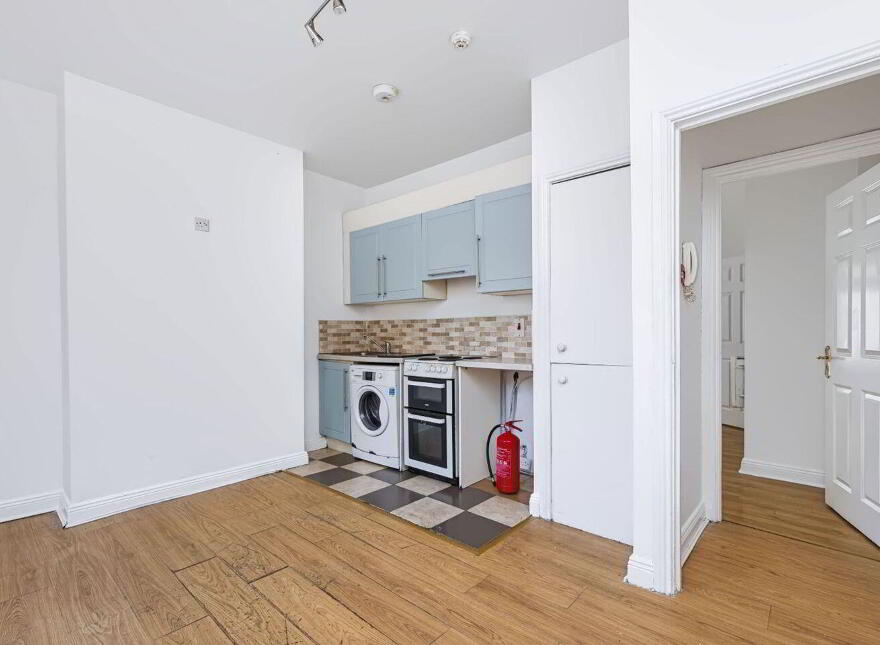 14 Saint Josephs Avenue, Ballybough, D03C982
