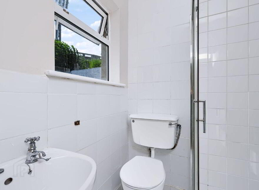 14 Saint Josephs Avenue, Ballybough, D03C982