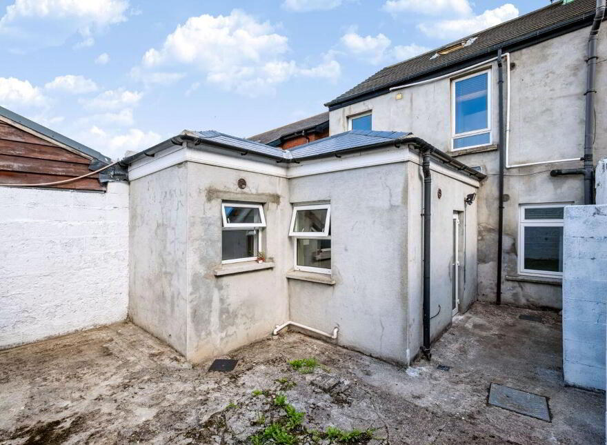 14 Saint Josephs Avenue, Ballybough, D03C982
