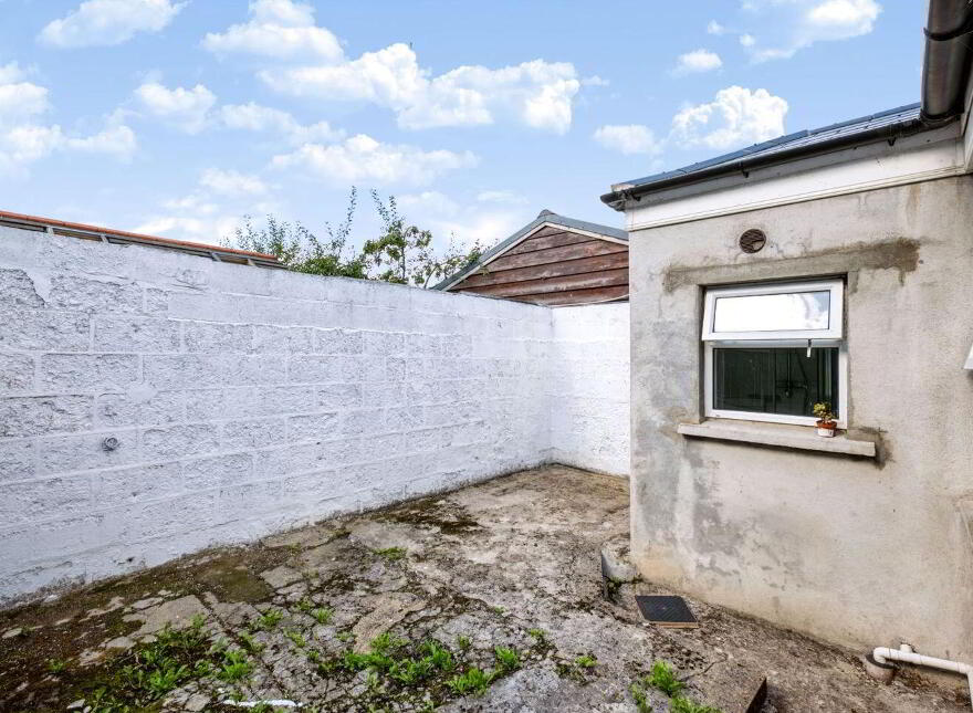 14 Saint Josephs Avenue, Ballybough, D03C982