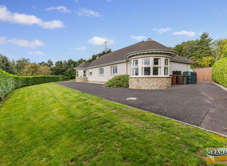 104 Carnbane Road, Royal Hillsborough, Lisburn, BT27 5NG