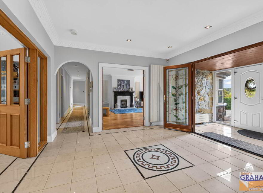 104 Carnbane Road, Royal Hillsborough, Lisburn, BT27 5NG