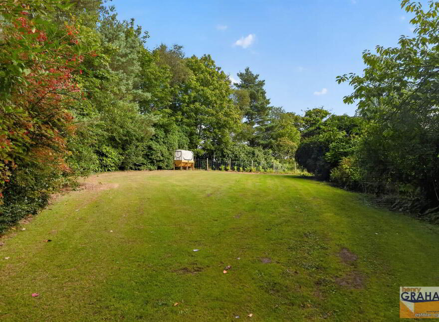 104 Carnbane Road, Royal Hillsborough, Lisburn, BT27 5NG