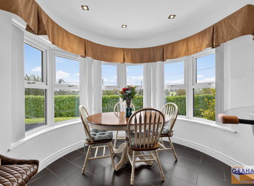 104 Carnbane Road, Royal Hillsborough, Lisburn, BT27 5NG