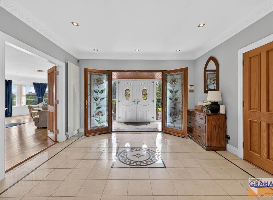 104 Carnbane Road, Royal Hillsborough, Lisburn, BT27 5NG
