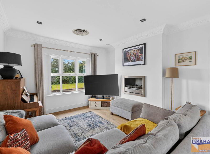 104 Carnbane Road, Royal Hillsborough, Lisburn, BT27 5NG