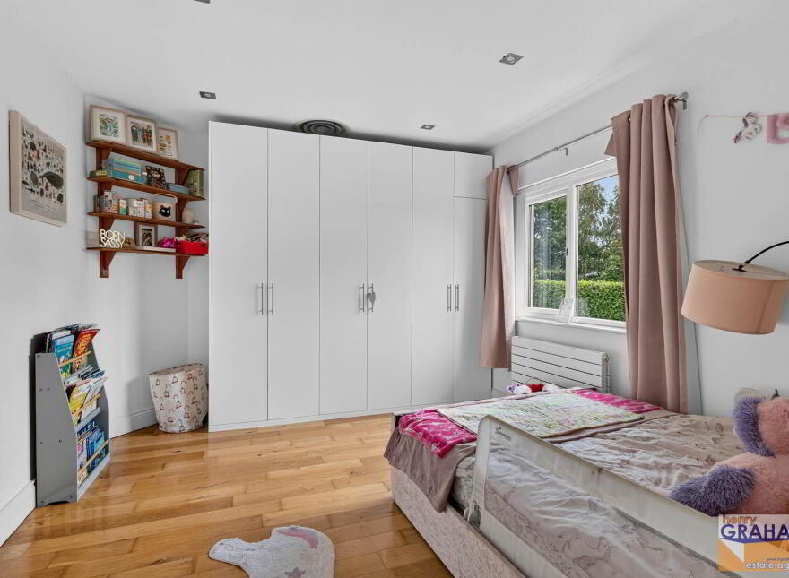 104 Carnbane Road, Royal Hillsborough, Lisburn, BT27 5NG