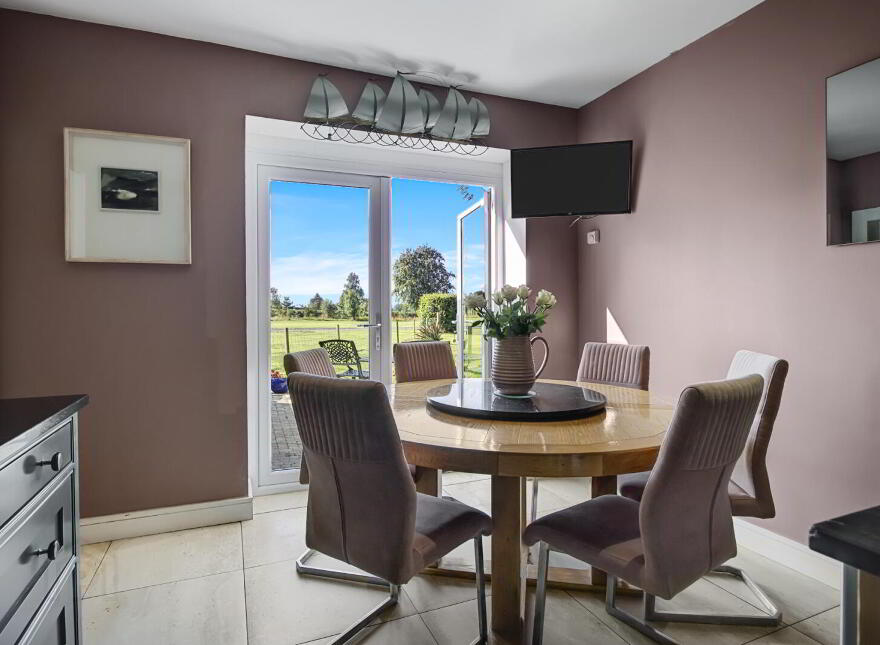 Merok, 10 Kerrs Road, Bangor, BT19 7QD