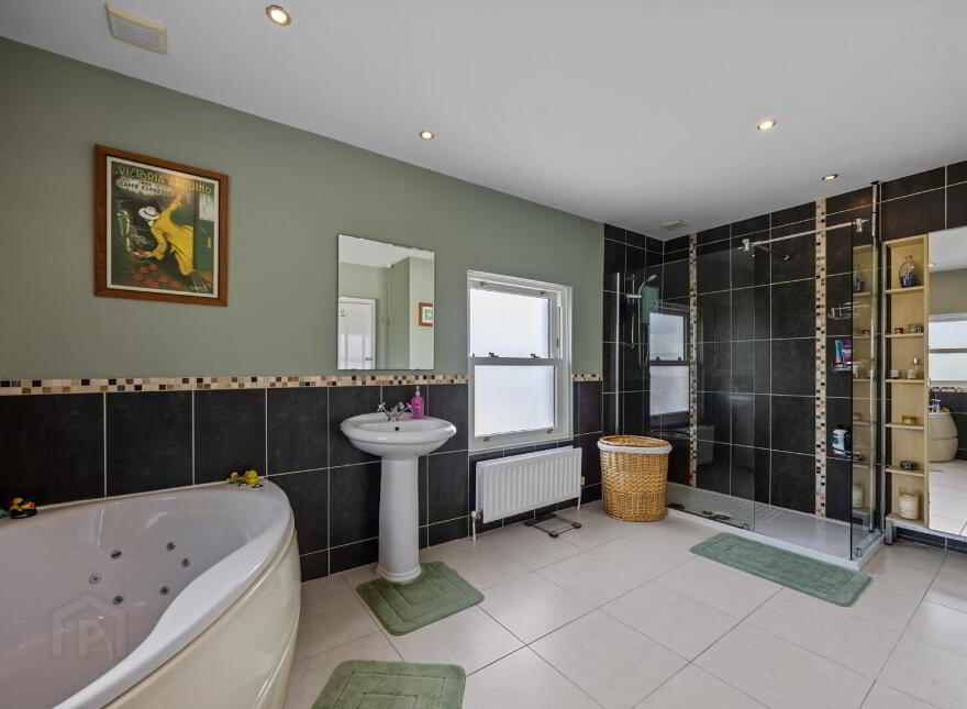 Merok, 10 Kerrs Road, Bangor, BT19 7QD
