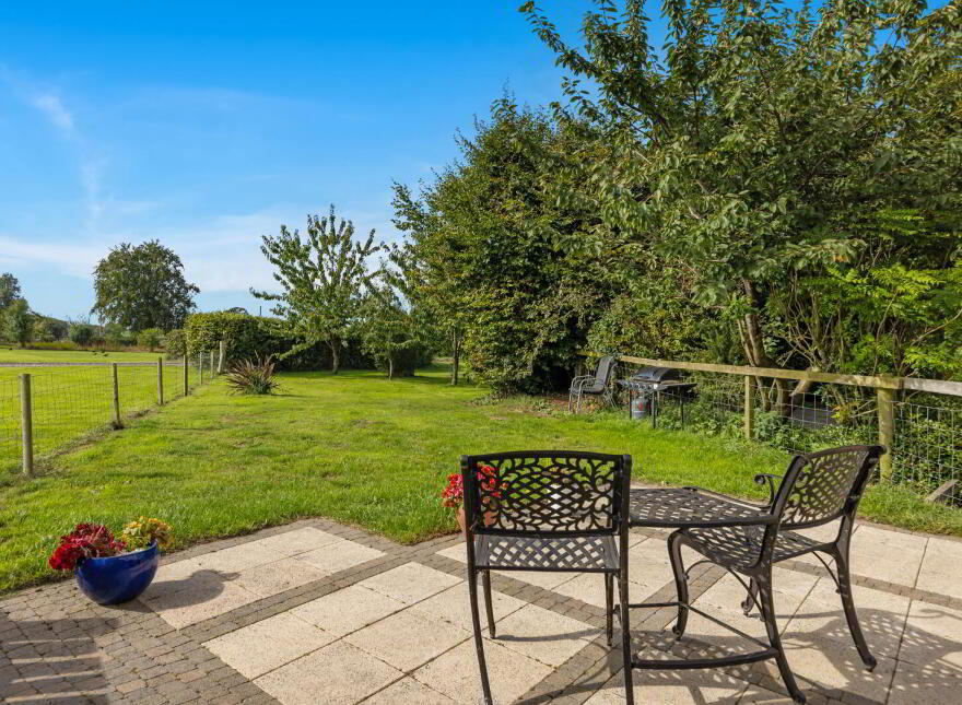 Merok, 10 Kerrs Road, Bangor, BT19 7QD