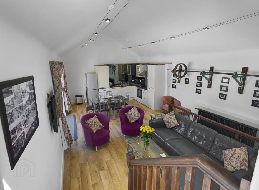 Merok, 10 Kerrs Road, Bangor, BT19 7QD