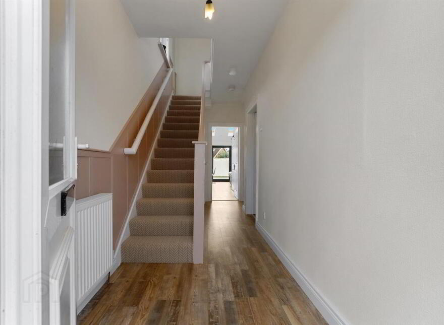 36 Belfast Road, Carrickfergus, BT38 8BT