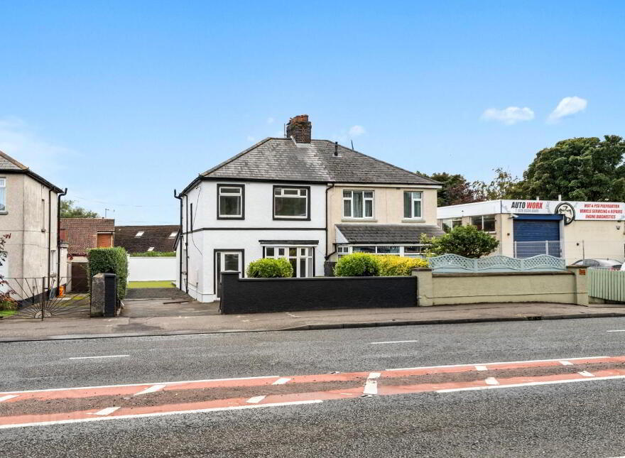 36 Belfast Road, Carrickfergus, BT38 8BT