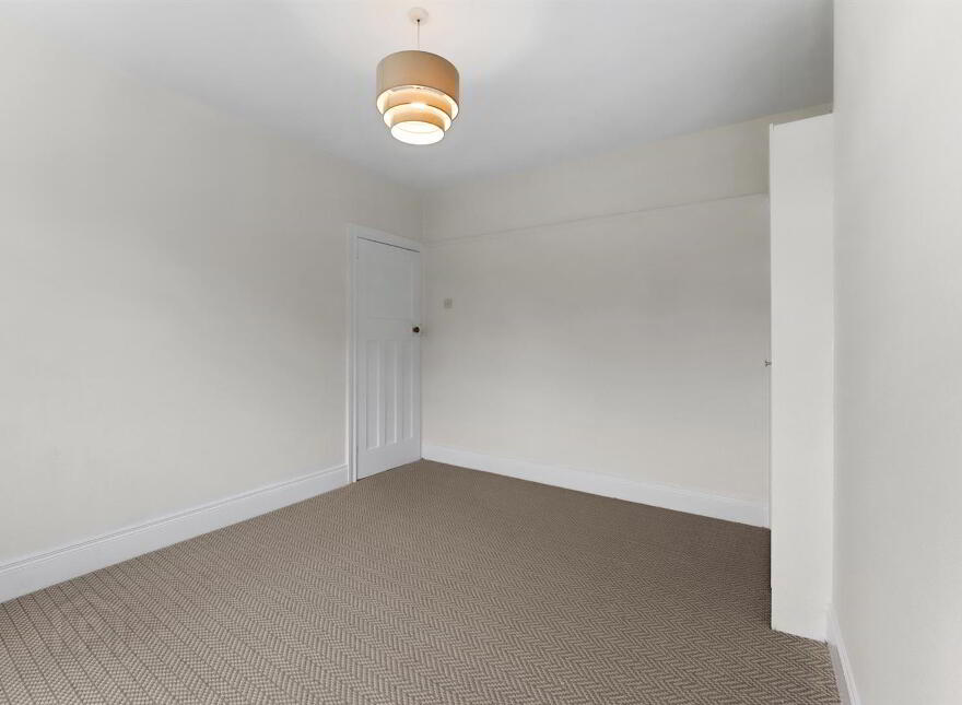 36 Belfast Road, Carrickfergus, BT38 8BT