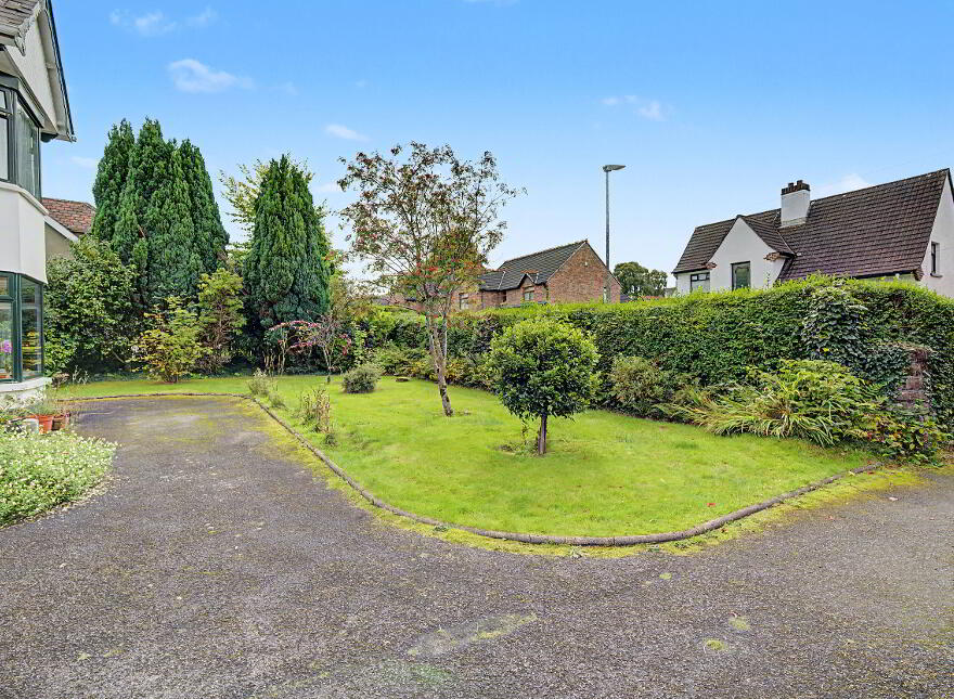 18 Deanfield, Derry, BT47 6HY