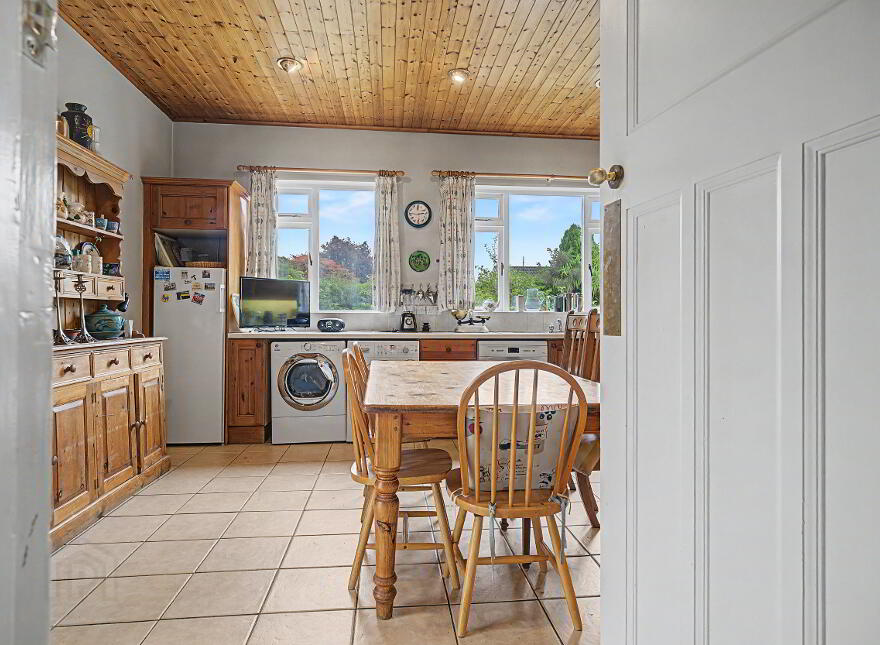 18 Deanfield, Derry, BT47 6HY