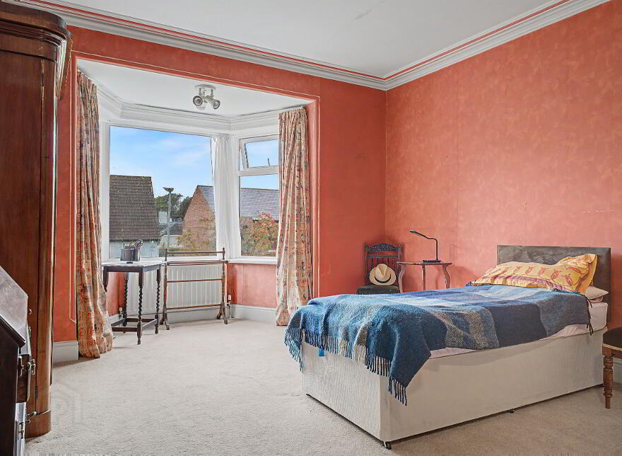 18 Deanfield, Derry, BT47 6HY