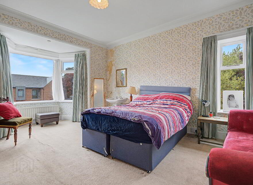 18 Deanfield, Derry, BT47 6HY