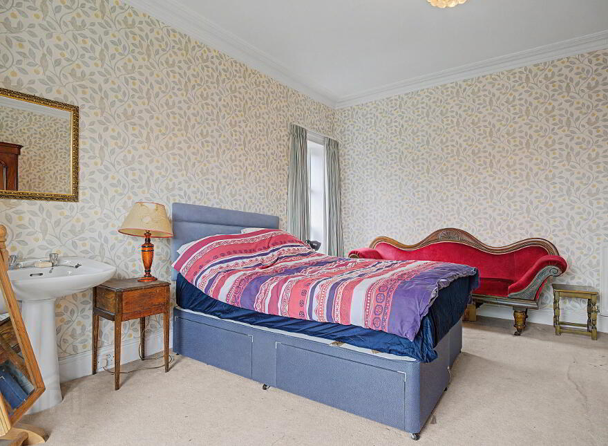 18 Deanfield, Derry, BT47 6HY
