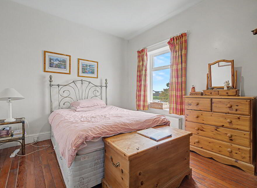 18 Deanfield, Derry, BT47 6HY
