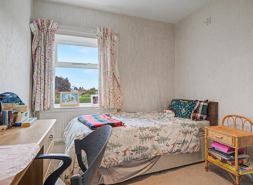 18 Deanfield, Derry, BT47 6HY