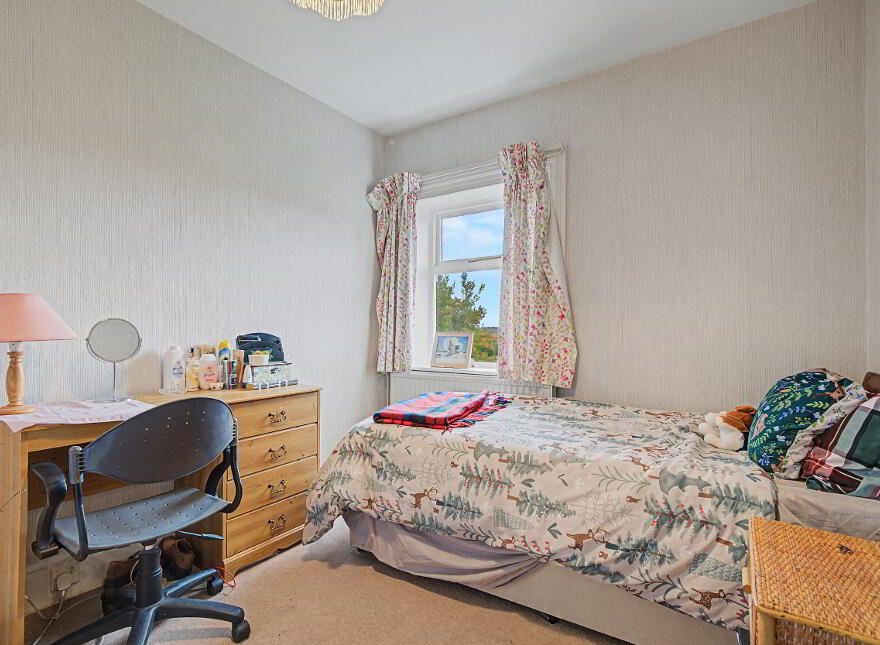 18 Deanfield, Derry, BT47 6HY