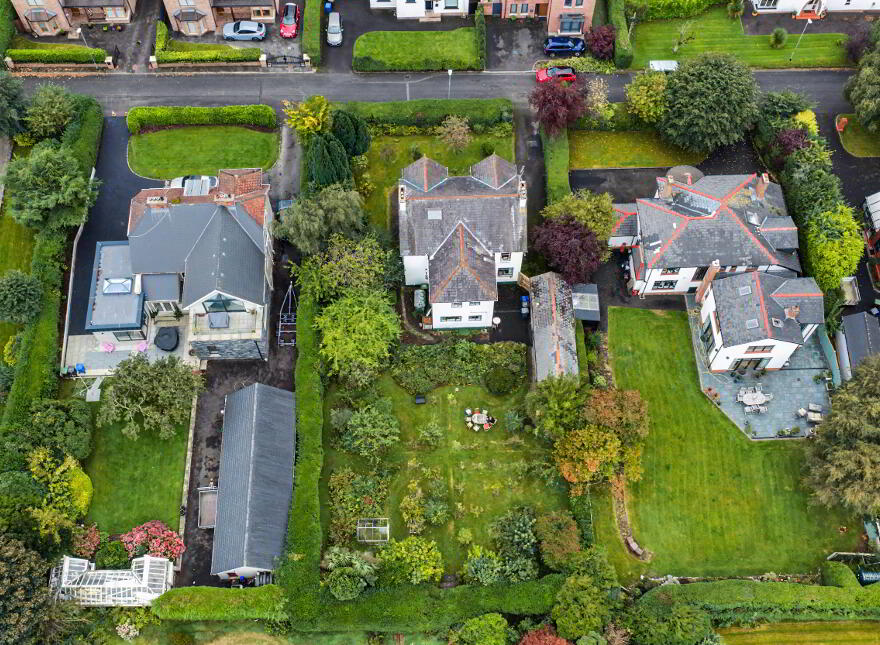 18 Deanfield, Derry, BT47 6HY