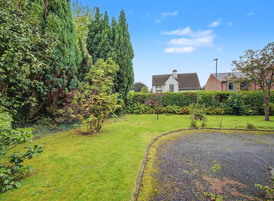 18 Deanfield, Derry, BT47 6HY